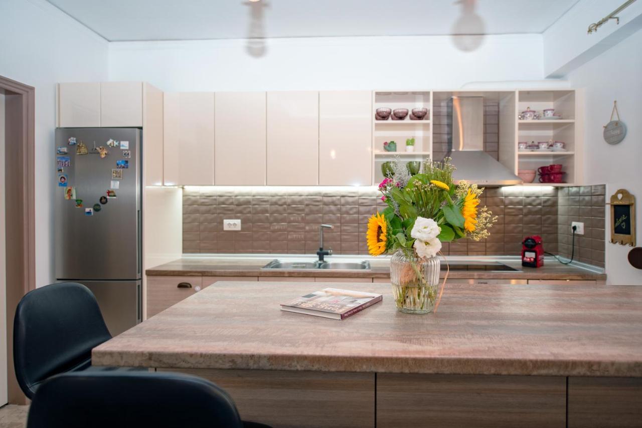 Loft Style Apartment Near The Old Town Rhodes City エクステリア 写真